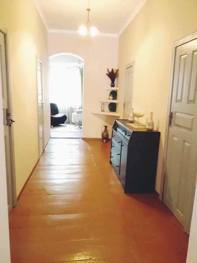 Raul Lushnu Darbaz Bed & Breakfast Mestia Bagian luar foto