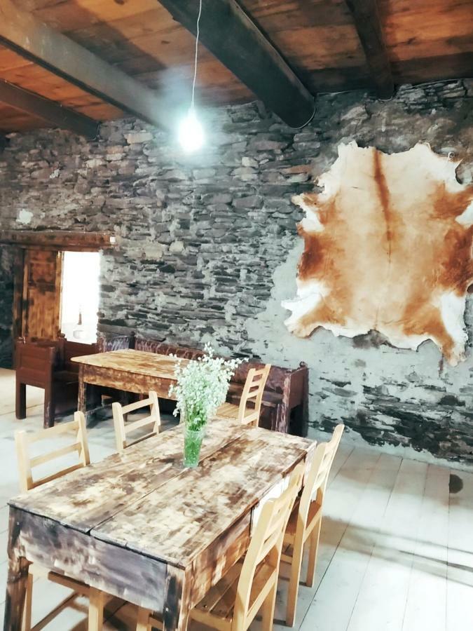 Raul Lushnu Darbaz Bed & Breakfast Mestia Bagian luar foto