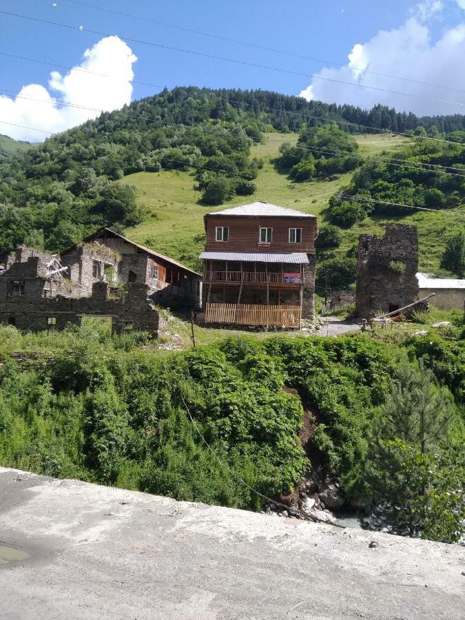 Raul Lushnu Darbaz Bed & Breakfast Mestia Bagian luar foto