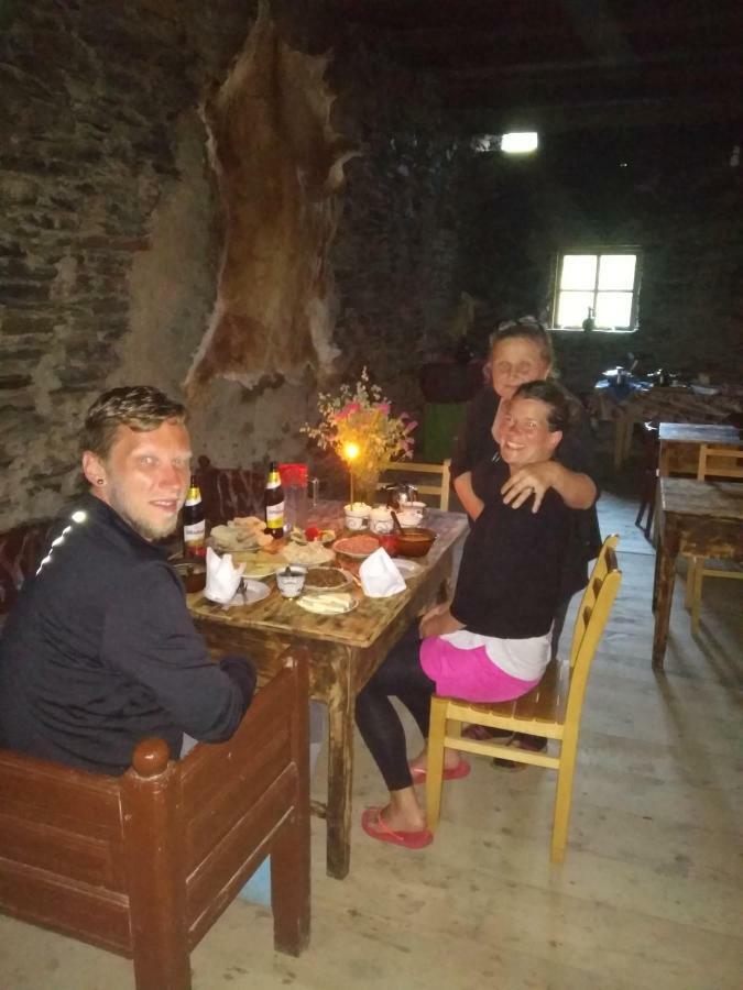 Raul Lushnu Darbaz Bed & Breakfast Mestia Bagian luar foto